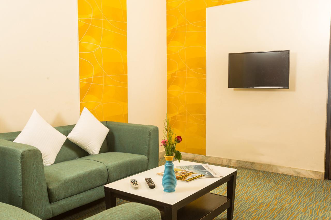 Siesta Star T. Nagar Hotel Chennai Exterior photo