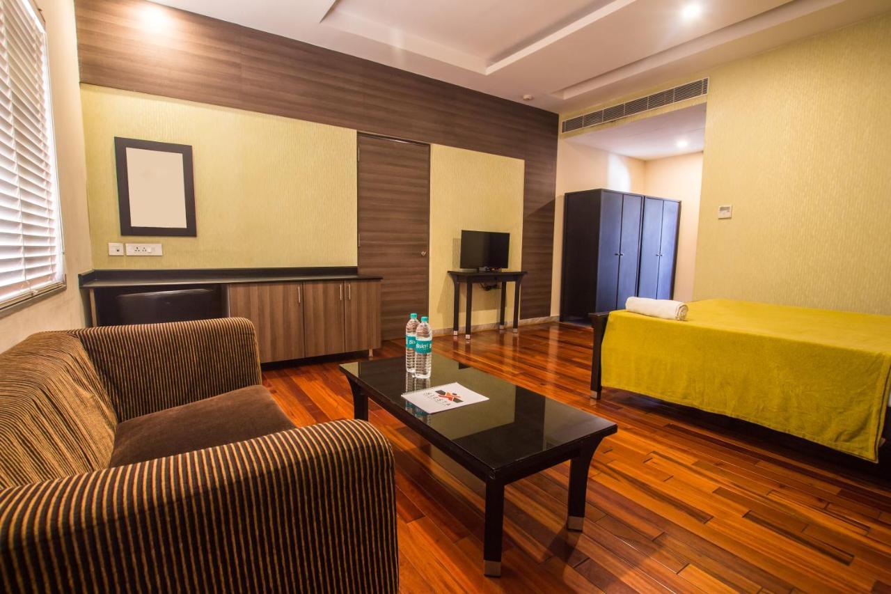 Siesta Star T. Nagar Hotel Chennai Exterior photo